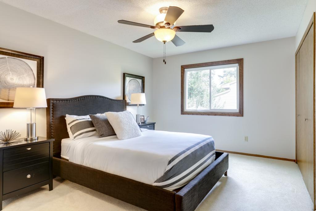 1528 Sherwood Road Shoreview, MN 55126 - Photo 11 of 24 Gallery Image 11