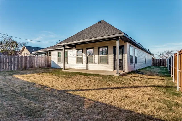 $363,500 | 5601 Houghton Avenue, Fort Worth, TX 76107