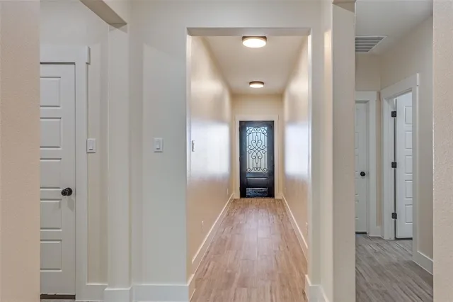 $363,500 | 5601 Houghton Avenue, Fort Worth, TX 76107