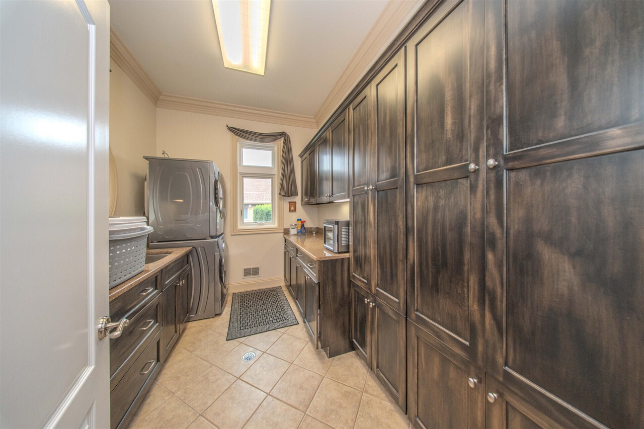 3237 Heather Road Ann Arbor, MI 48108 - Photo 27 of 86 Gallery Image 27