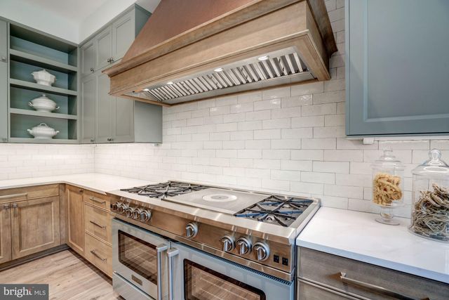 $5,690,000 | 7011 Armat Drive, Bethesda, MD 20817