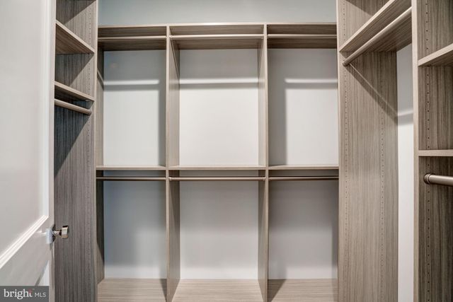 $5,690,000 | 7011 Armat Drive, Bethesda, MD 20817