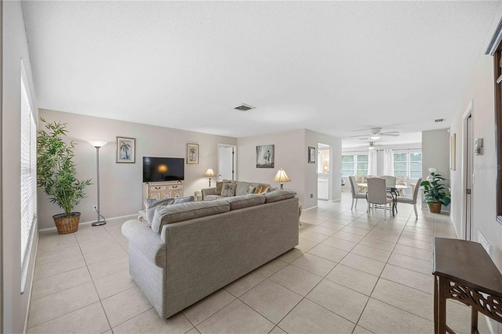 123 Altair Road Venice, FL 34293 - Photo 8 of 49