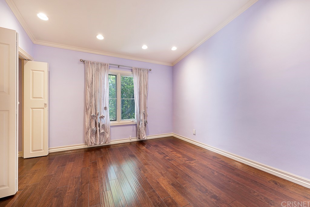 17232 Quesan Place Encino, CA 91316 - Photo 33 of 55