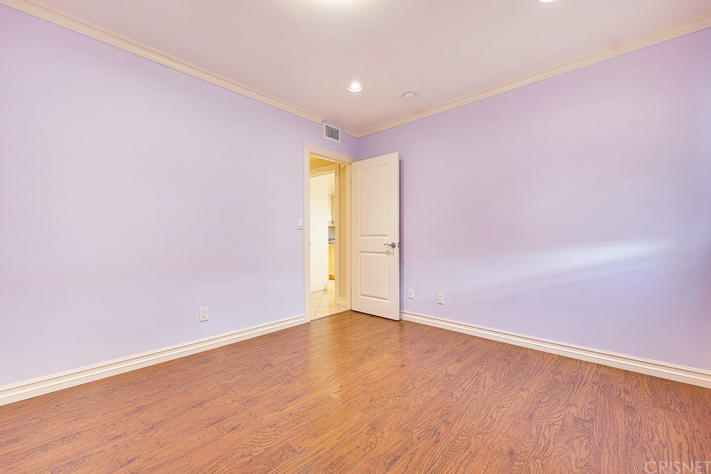 17232 Quesan Place Encino, CA 91316 - Photo 41 of 55