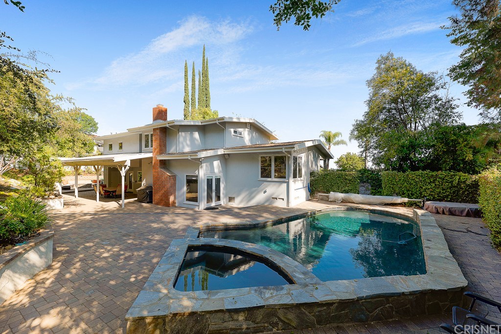 17232 Quesan Place Encino, CA 91316 - Photo 44 of 55