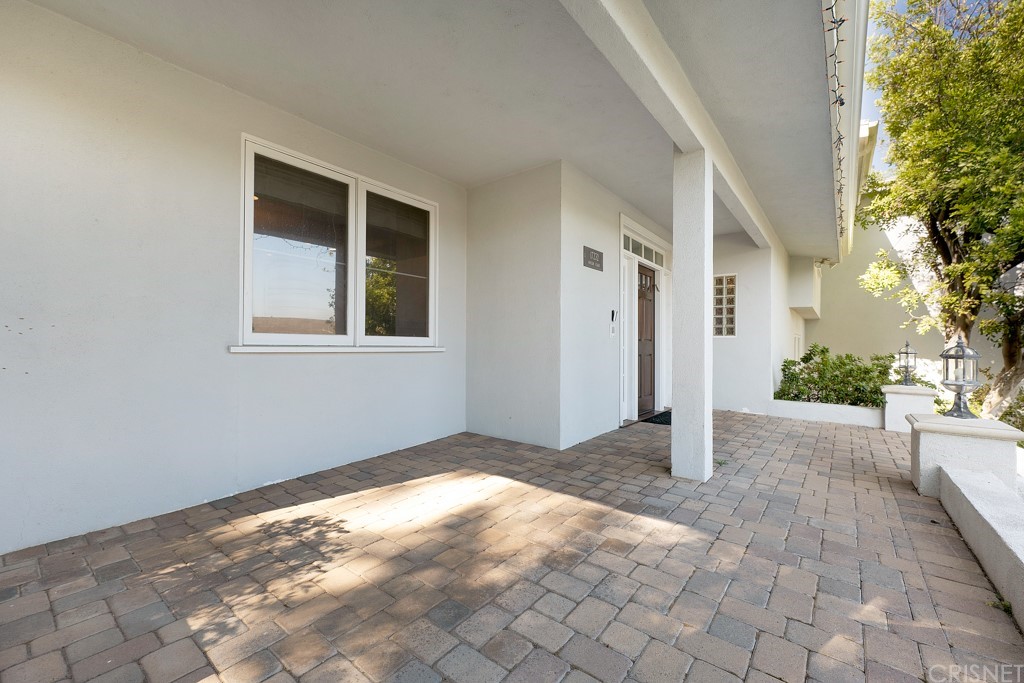 17232 Quesan Place Encino, CA 91316 - Photo 53 of 55