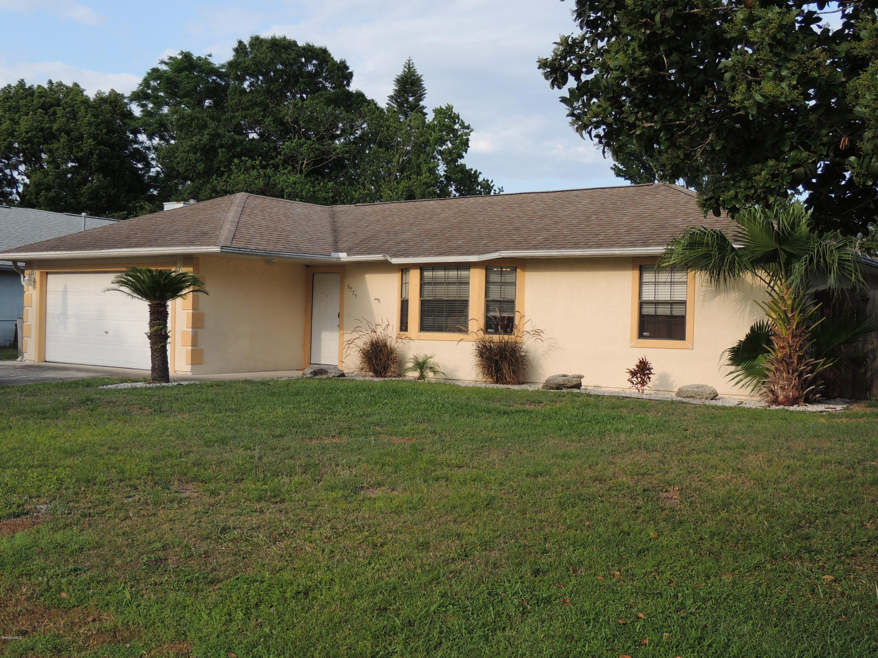 6775 Cairo Road Cocoa, FL 32927 - Photo 2 of 23 DSCN4021