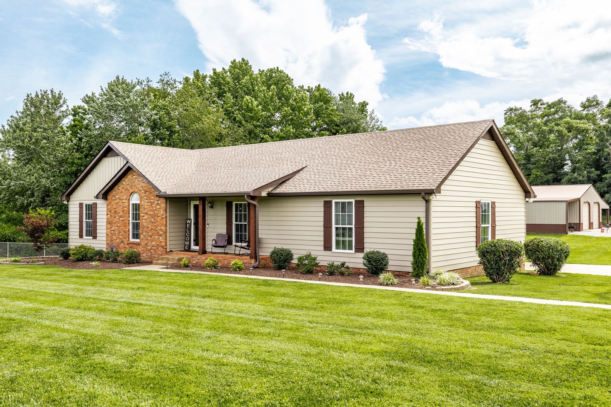 2205 Howell Road Greenbrier, TN 37073 - Photo 4 of 95