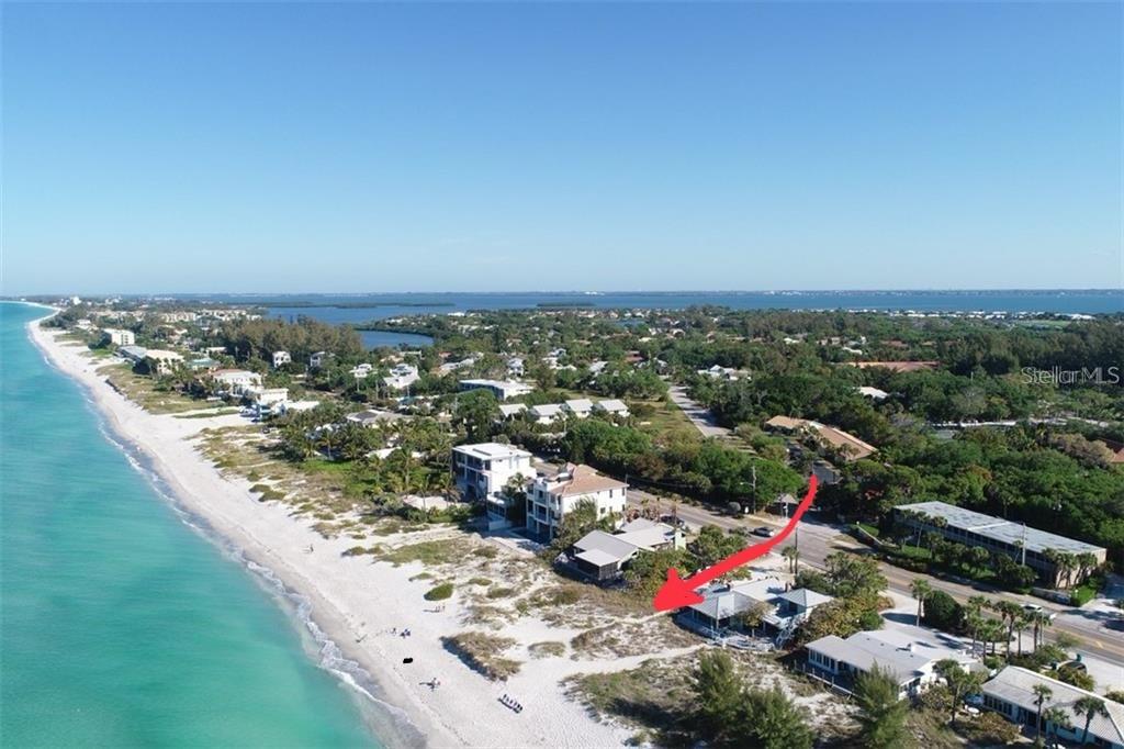540 Neptune Avenue, Unit 7 Longboat Key, FL 34228 - Photo 5 of 12 a view of a city