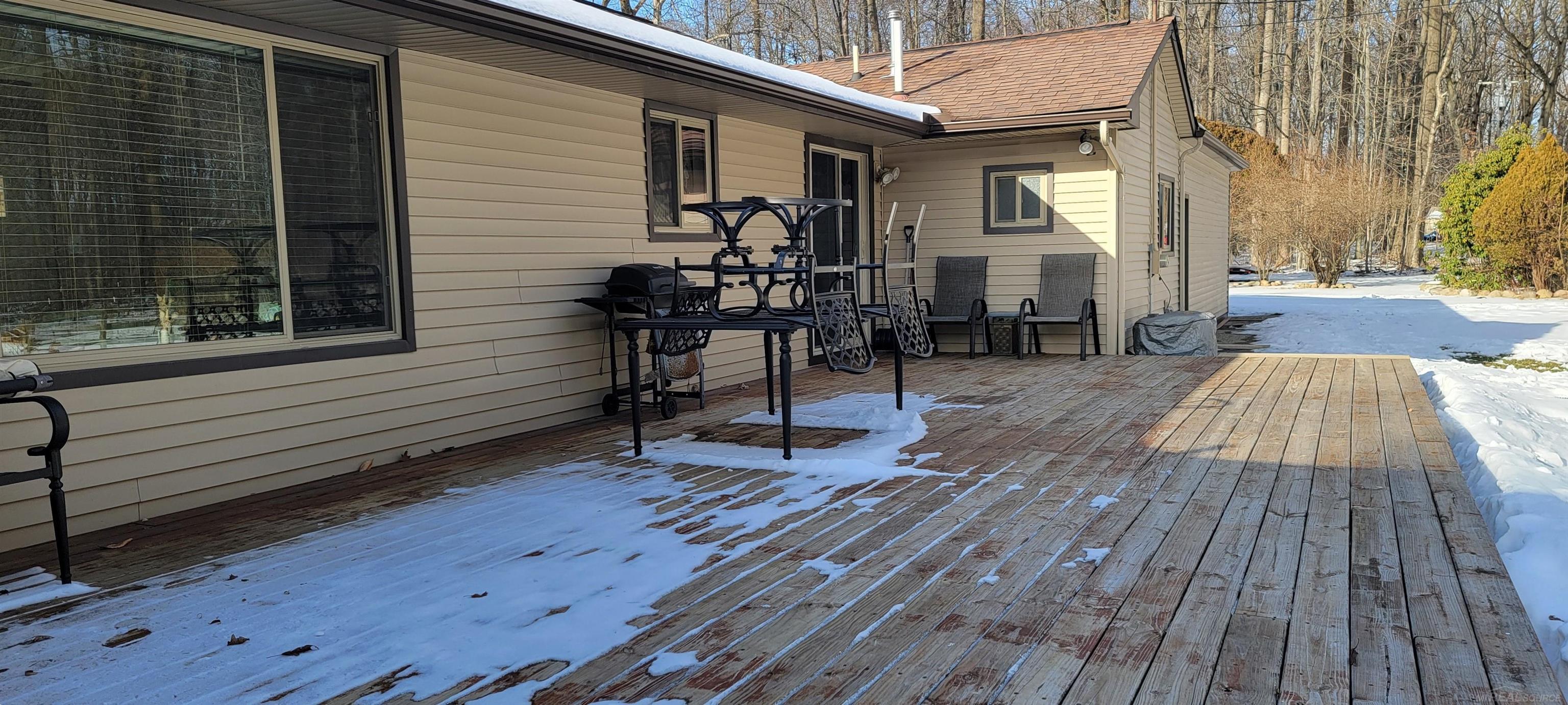 4265 County Line Road Casco, MI 48064 - Photo 18 of 23 50165414-3e7a13ee-f80f-40c2-828a-9501cf467292.JPG
