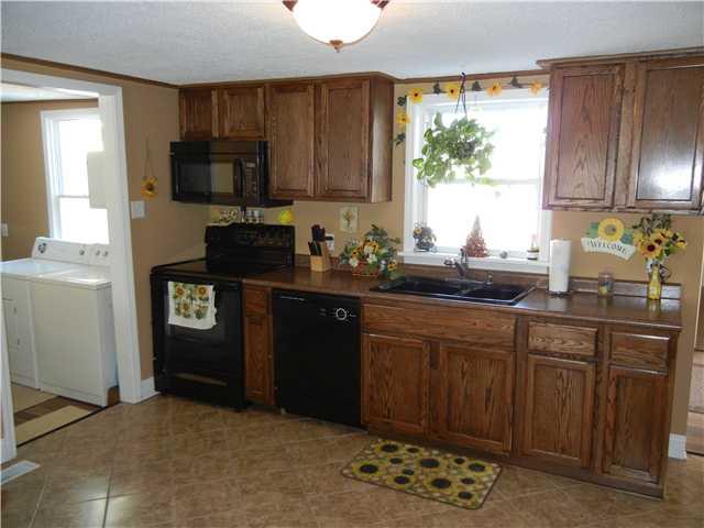 4747 Tincher Road Indianapolis, IN 46221 - Photo 11 of 24 Gallery Image 11