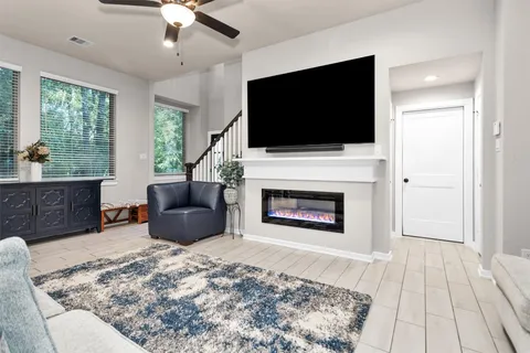 $344,000 | 579 Longleaf Pine Drive, Montgomery, TX 77316