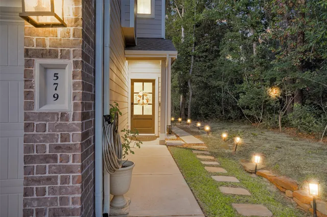 a view of a lake in middle of the town