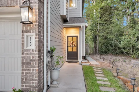 $344,000 | 579 Longleaf Pine Drive, Montgomery, TX 77316