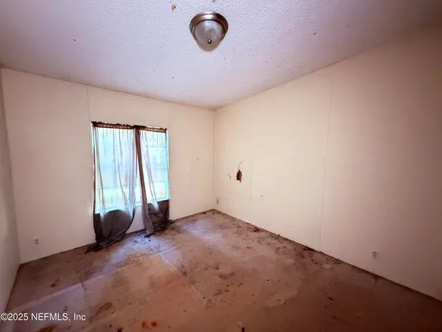 an empty room with a empty space