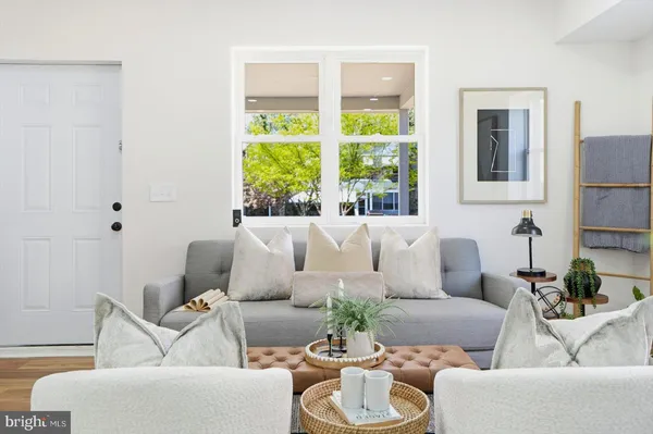 $239,900 | 3919 Brooklyn Avenue, Baltimore, MD 21225