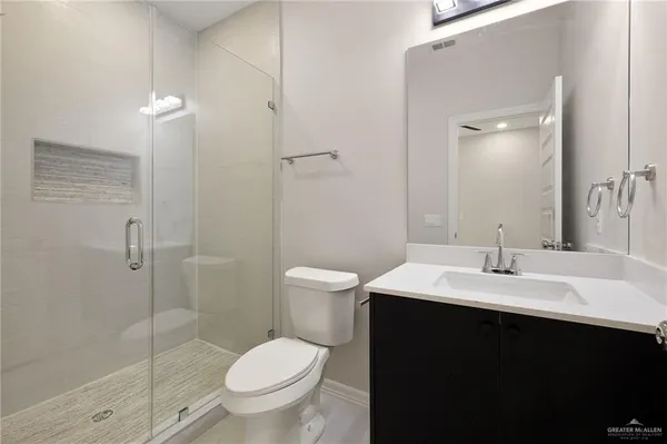 $1,000 | 4617 Larkspur Avenue, Unit 1, McAllen, TX 78501
