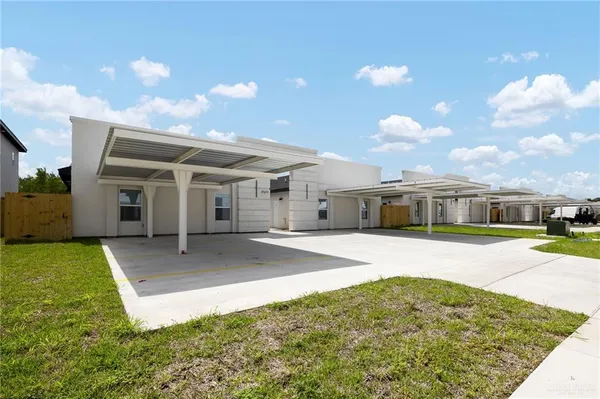 $1,000 | 4617 Larkspur Avenue, Unit 1, McAllen, TX 78501