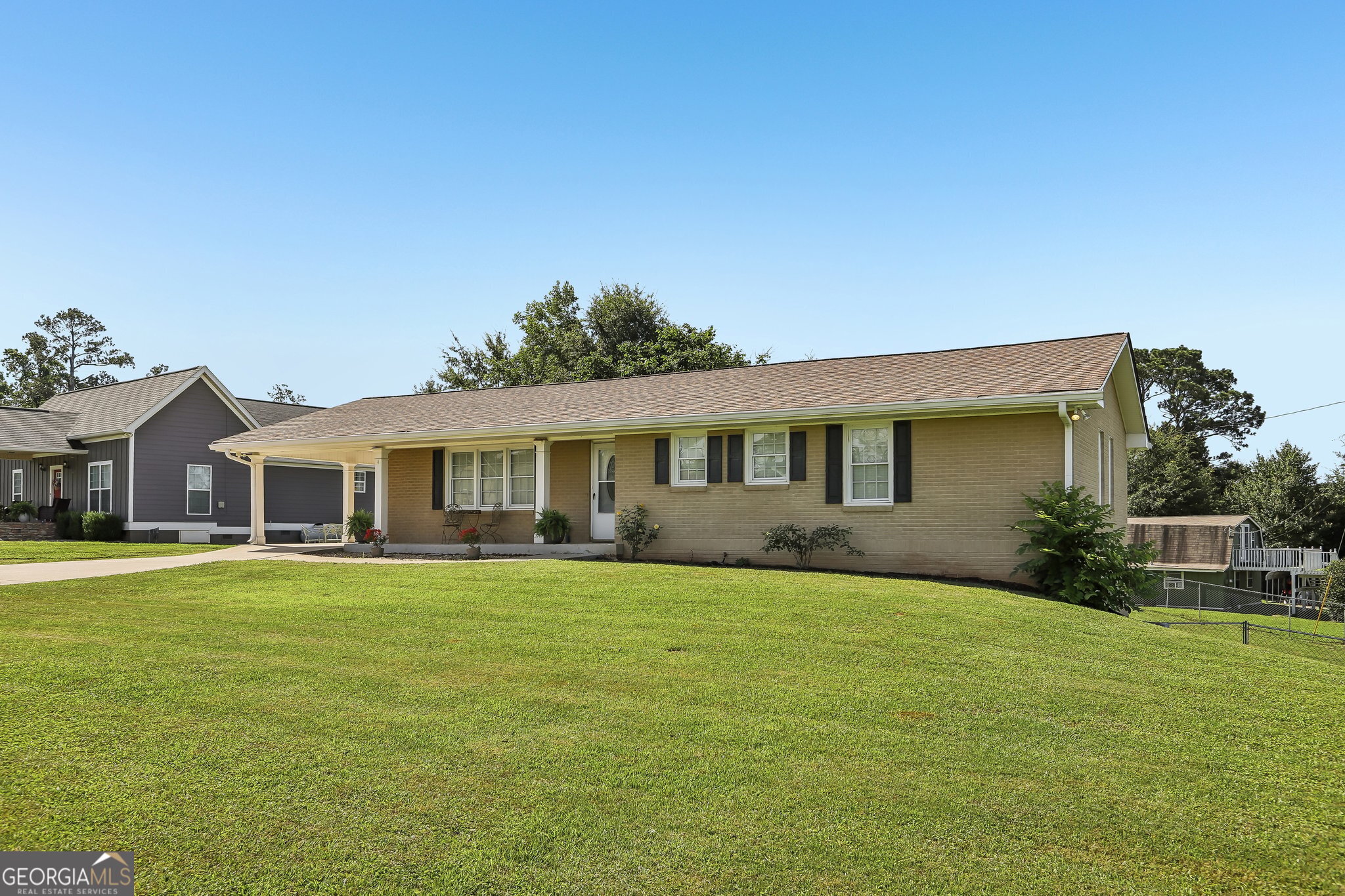 266 Lagrange Street Newnan, GA 30263 - Photo 5 of 43