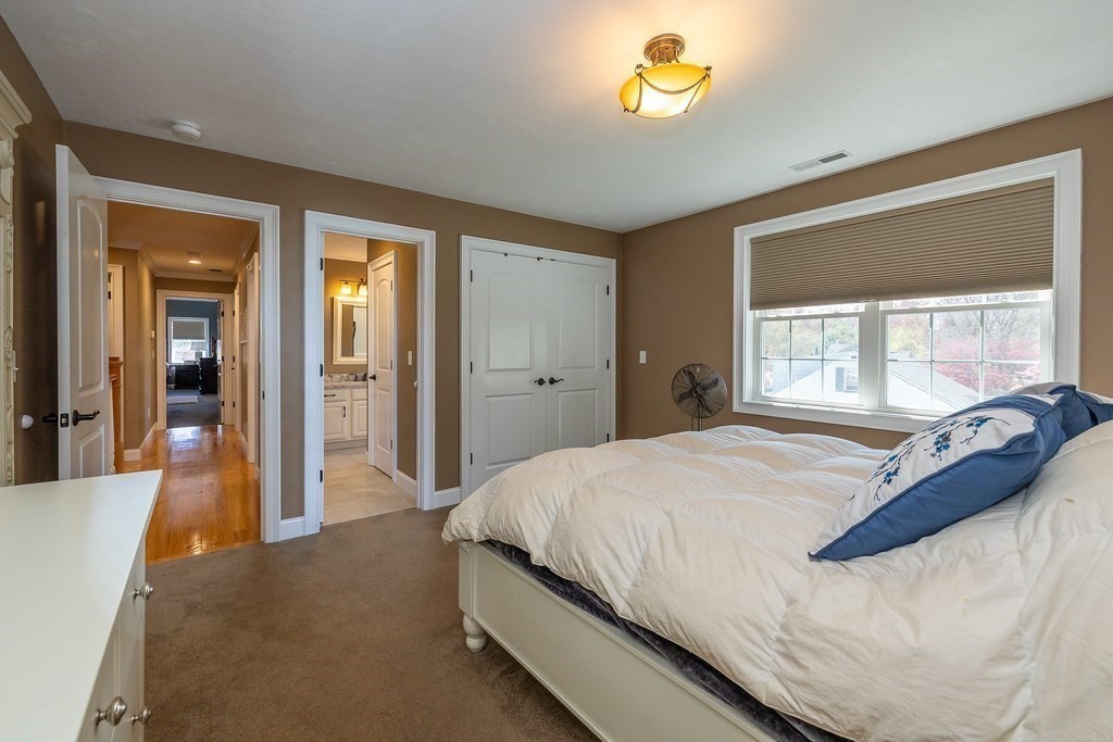 32 Allen Road Billerica, MA 01821 - Photo 17 of 40