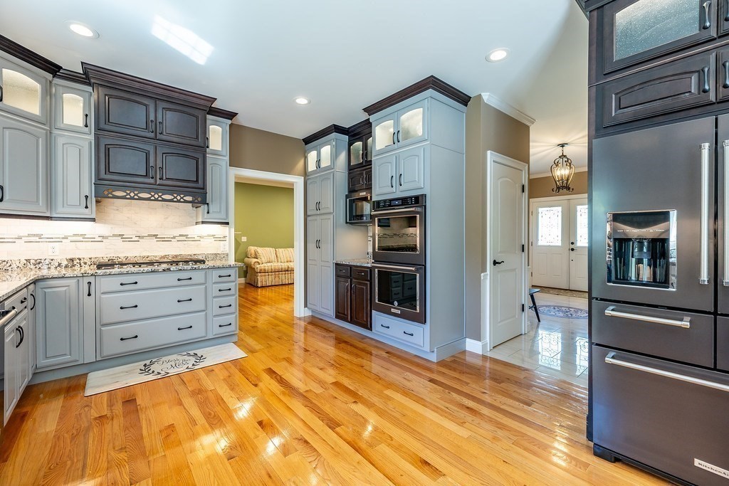 32 Allen Road Billerica, MA 01821 - Photo 6 of 40