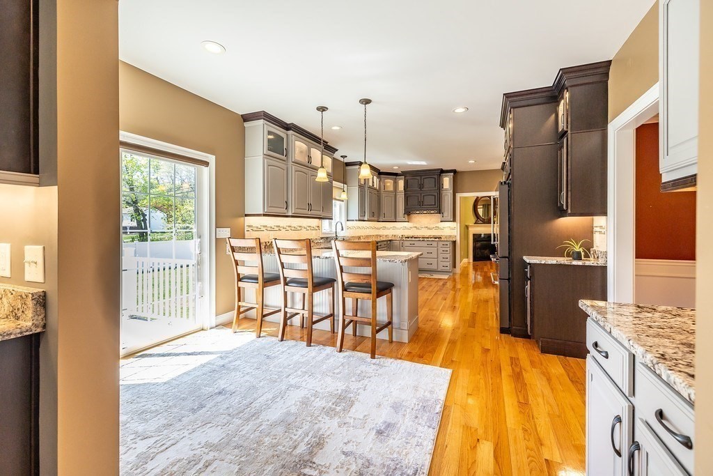 32 Allen Road Billerica, MA 01821 - Photo 9 of 40