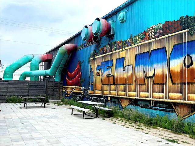 $1,750 | 5515 Humming Bird Lane, Unit 207, Austin, TX 78745