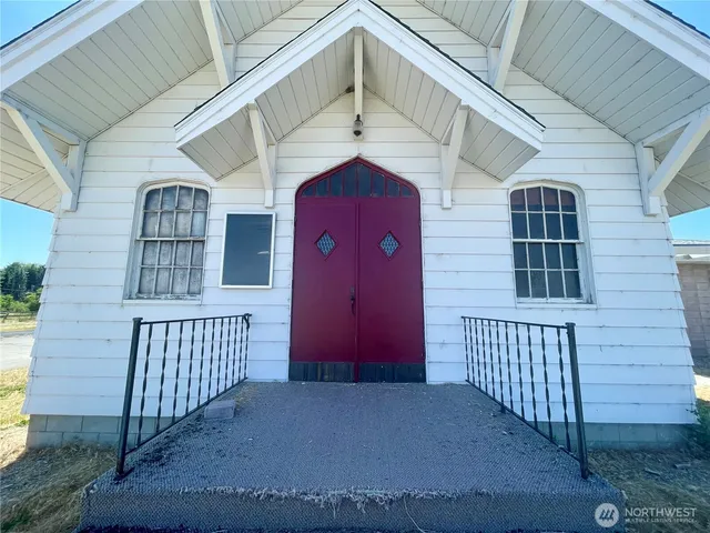 a front view of a house