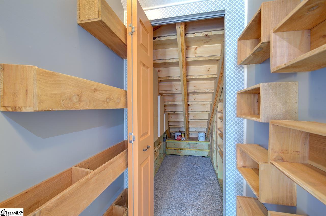 225 Worcester Lane Easley, SC 29642 - Photo 11 of 47 Under the staircase