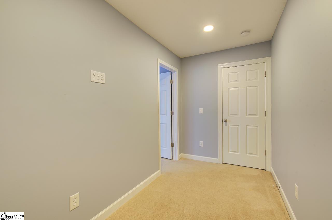 225 Worcester Lane Easley, SC 29642 - Photo 31 of 47 Gallery Image 31