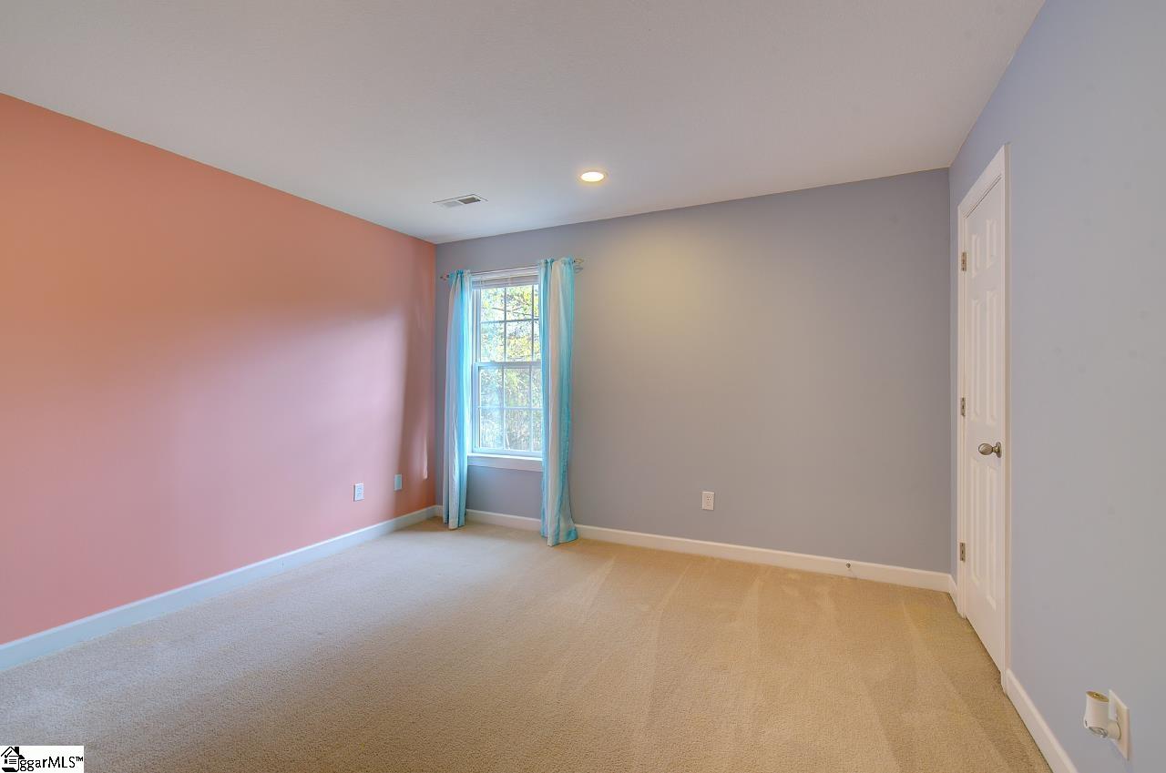 225 Worcester Lane Easley, SC 29642 - Photo 34 of 47 Gallery Image 34