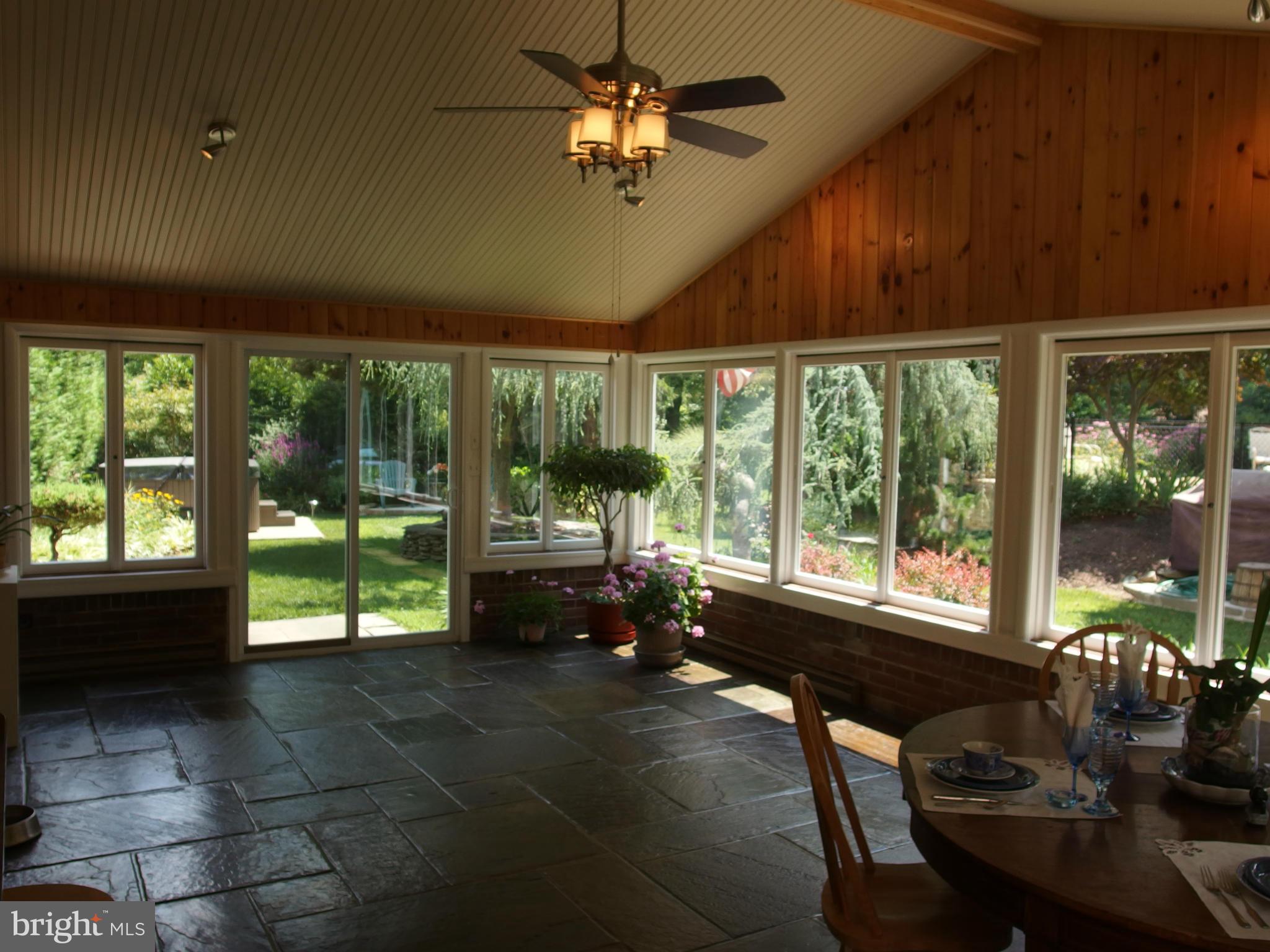 6914 Deer Valley Road Highland, MD 20777 - Photo 11 of 30 Interior (General)