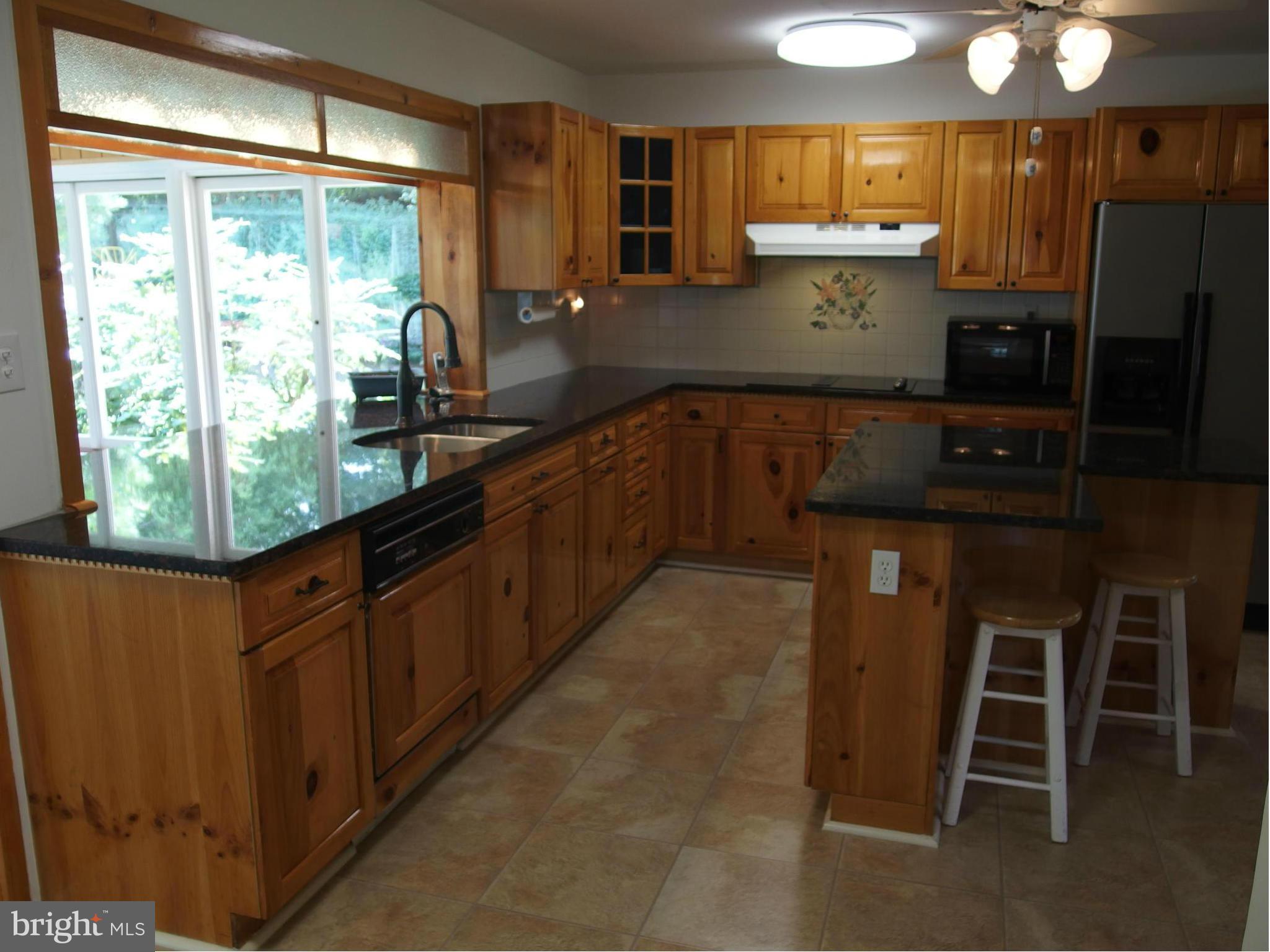 6914 Deer Valley Road Highland, MD 20777 - Photo 14 of 30 Kitchen