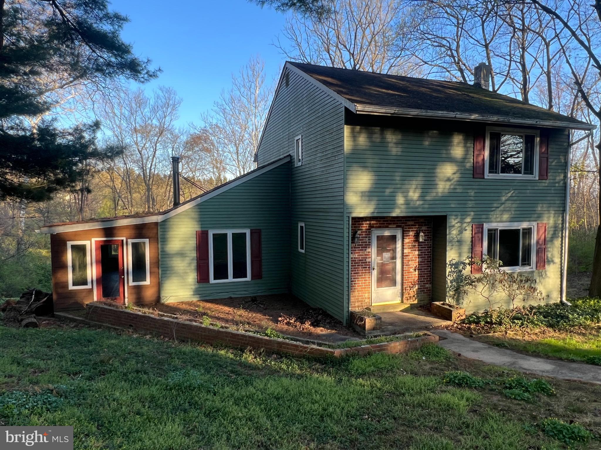 7 Shady Lane Lincoln University, PA 19352 - Photo 1 of 19 Front and side