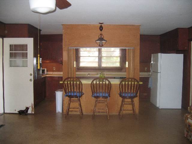 319 Kimbrell Road Taylors, SC 29687 - Photo 4 of 12 Gallery Image 4