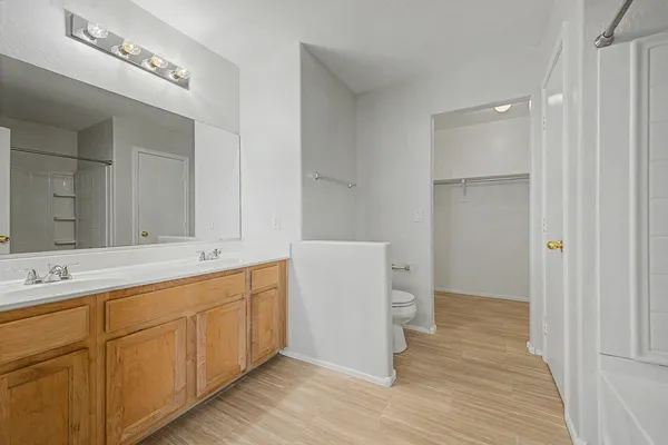 $1,900 | 7042 West Mercer Lane, Peoria, AZ 85345