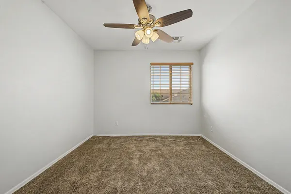 $1,900 | 7042 West Mercer Lane, Peoria, AZ 85345