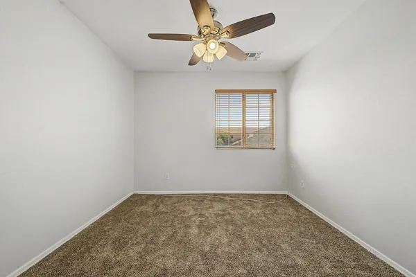 $1,900 | 7042 West Mercer Lane, Peoria, AZ 85345