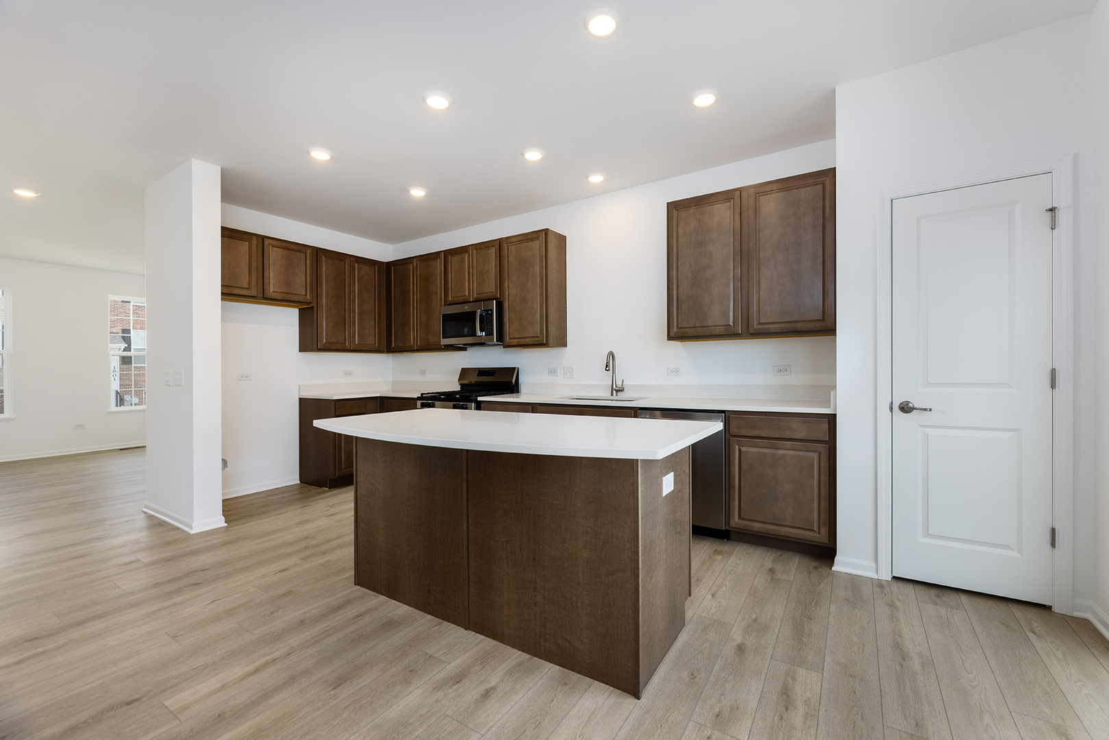 1703 Neubauer Circle Lindenhurst, IL 60046 - Photo 13 of 37