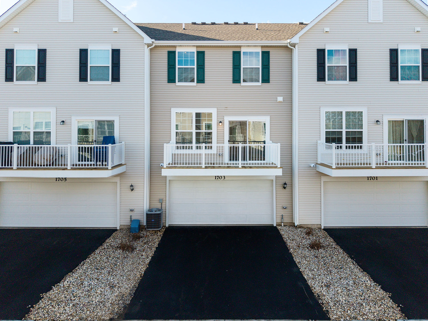 1703 Neubauer Circle Lindenhurst, IL 60046 - Photo 34 of 37