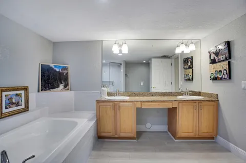$396,000 | 1501 East Broward Boulevard, Unit 705, Fort Lauderdale, FL 33301