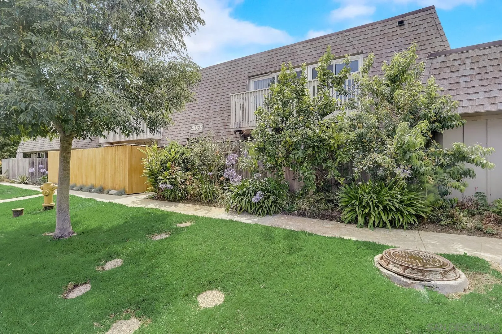 407 Requeza Street, Unit E11 Encinitas, CA 92024 - Photo 17 of 19 Gallery Image 17