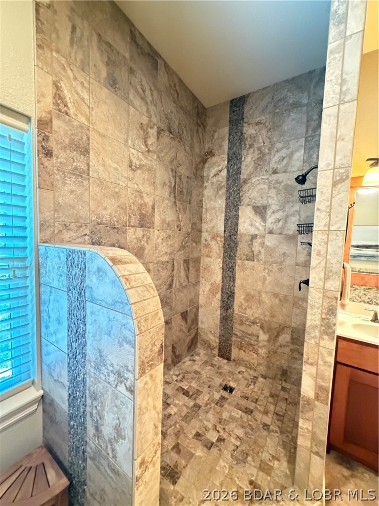 3168 Twin Rivers Point, Unit 4E Camdenton, MO 65020 - Photo 23 of 59 Custom tiled walk in shower