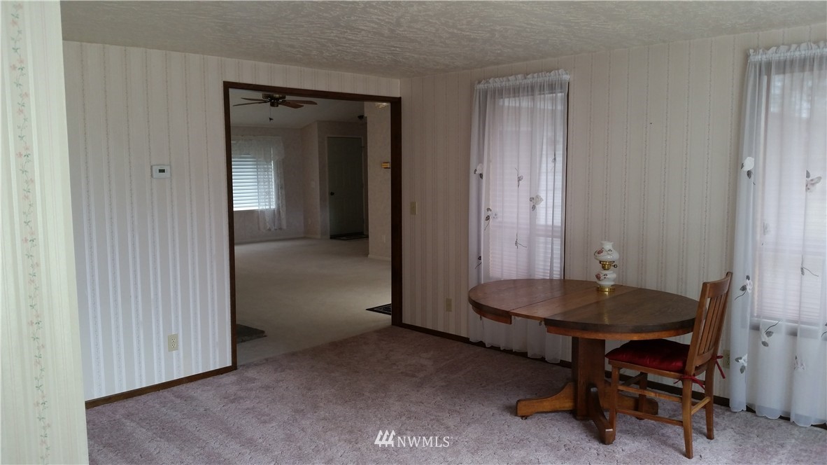 555 Cemetery Road Winlock, WA 98596 - Photo 8 of 15