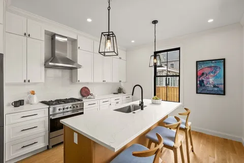 $1,250,000 | 27 Shepard Street, Unit 5, Boston, MA 02135