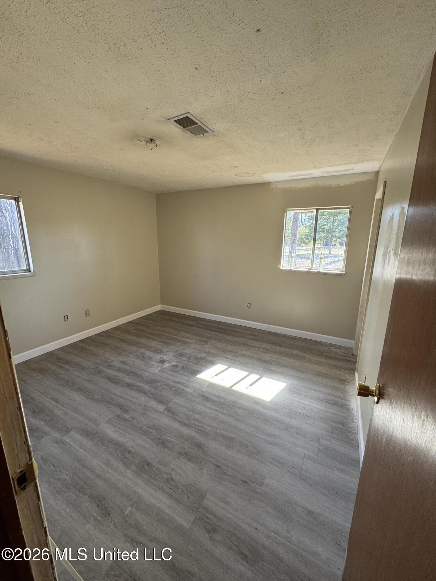 655 Ralde Circle Ridgeland, MS 39157 - Photo 11 of 28 Primary Bedroom