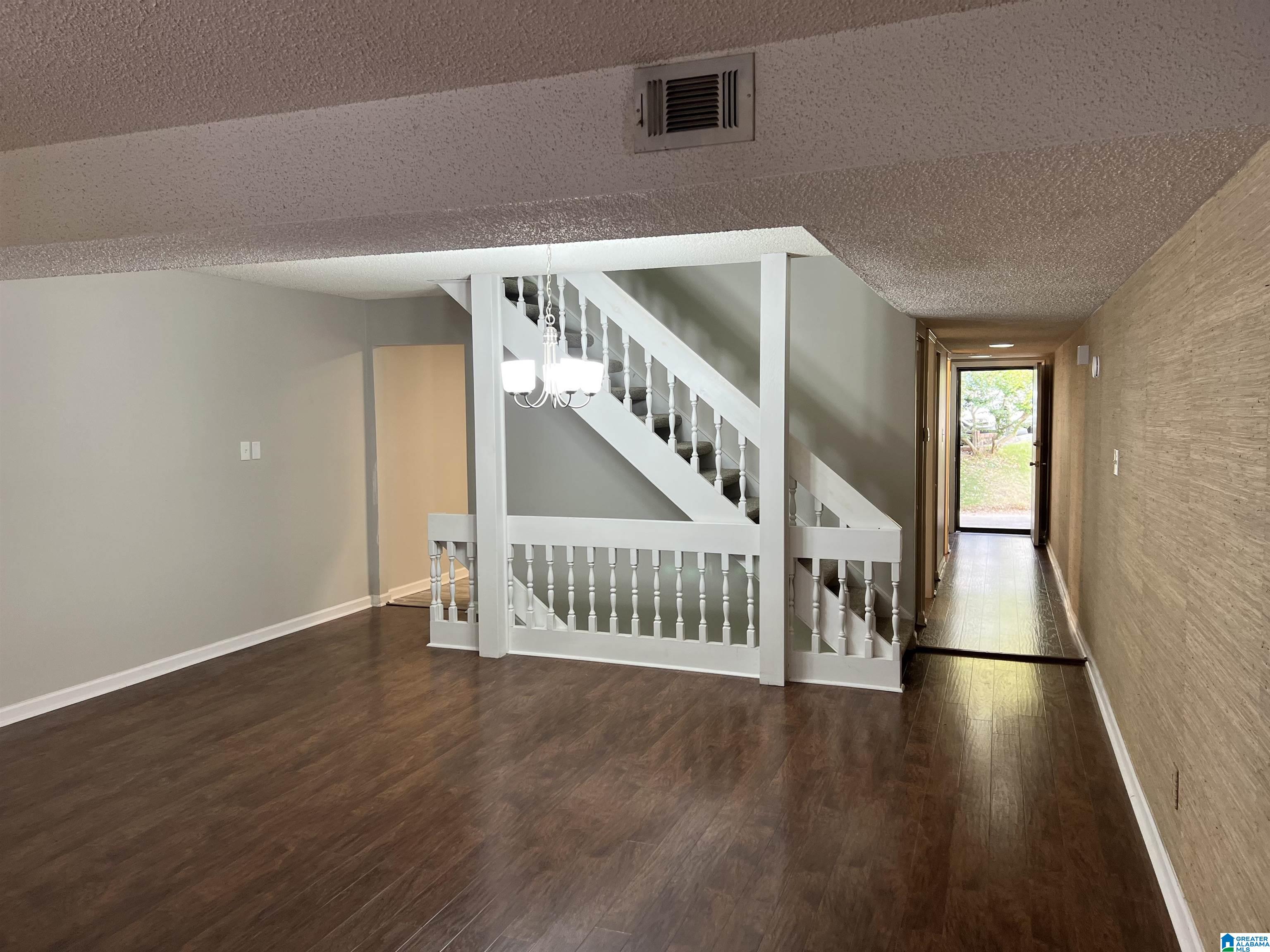 605 Running Brook Road, Unit 605 Birmingham, AL 35226 - Photo 4 of 50