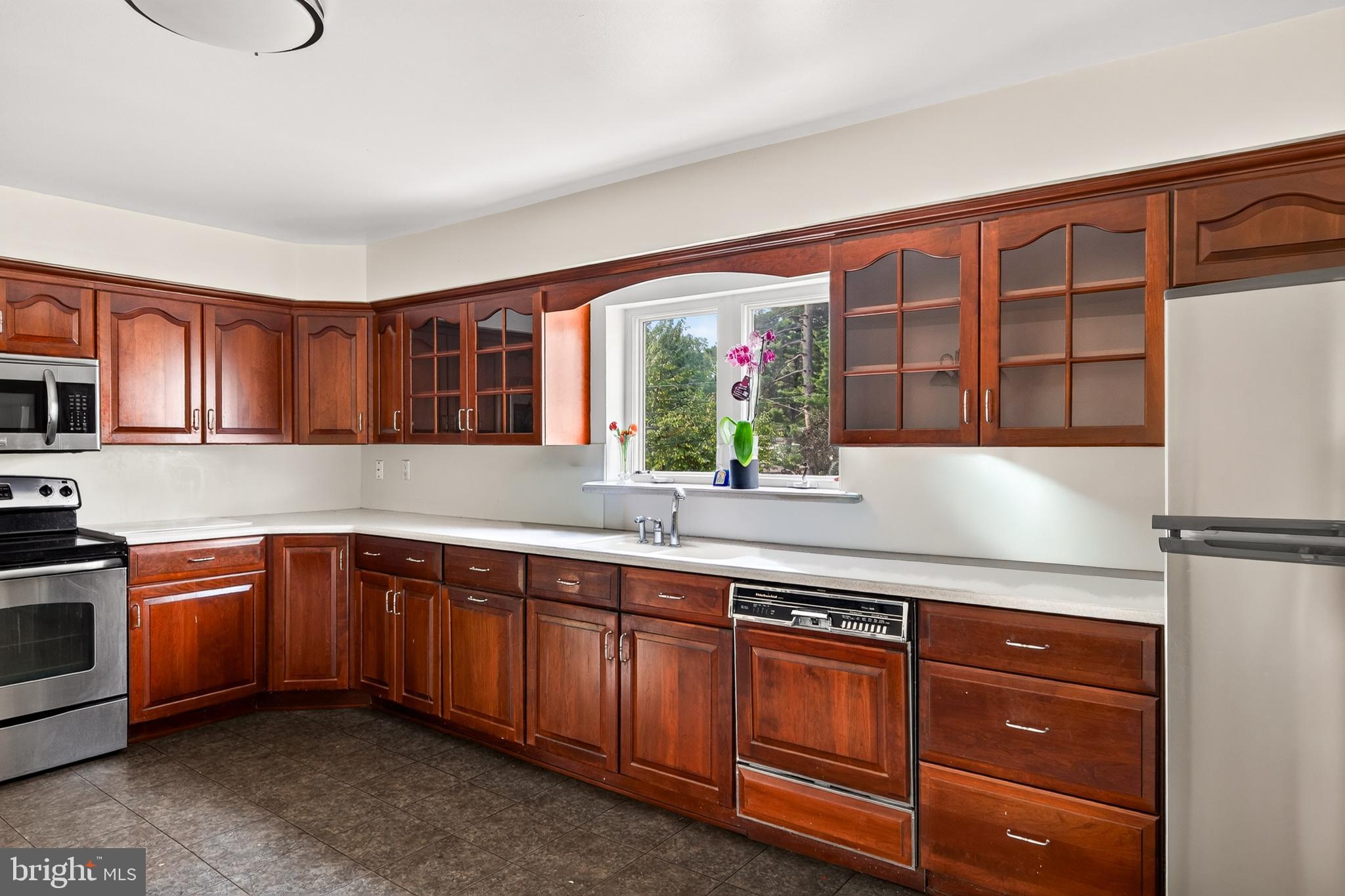 640 South Sproul Swarthmore, PA 19081 - Photo 14 of 39 Gallery Image 14