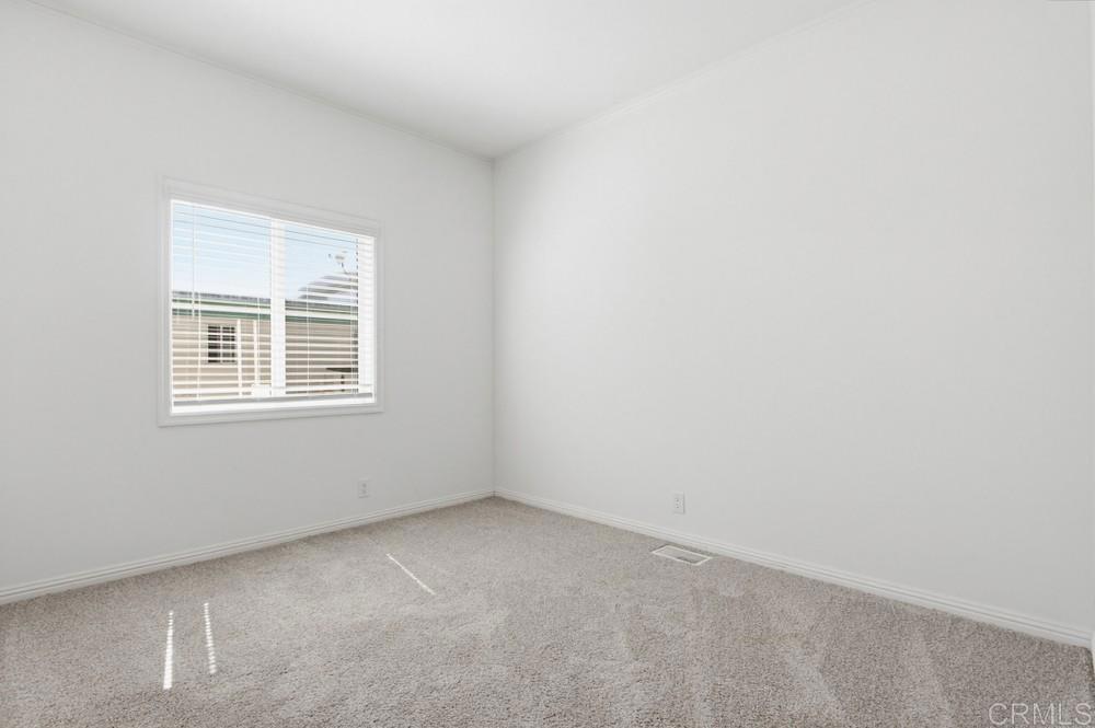 42 Havenview Lane Oceanside, CA 92056 - Photo 18 of 39